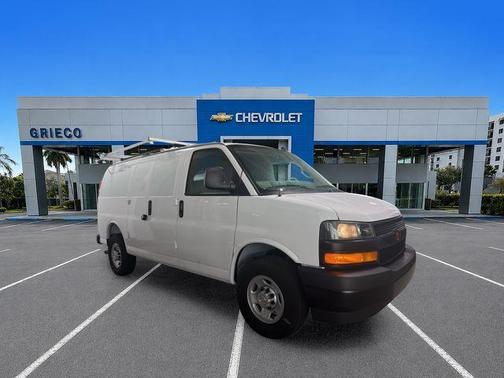 Summit White 2025 Chevrolet Express 2500 Work Van