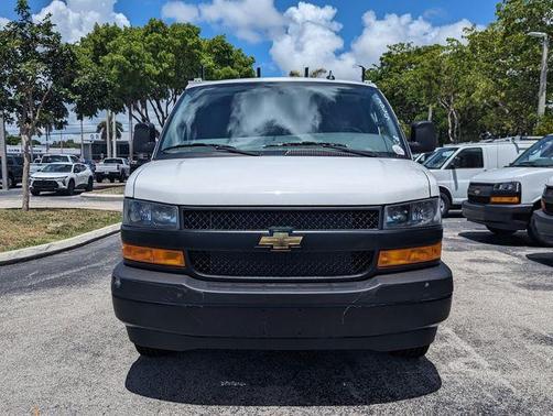 Summit White 2025 Chevrolet Express 2500 Work Van