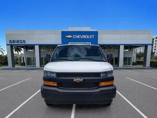 Summit White 2025 Chevrolet Express 2500 Work Van