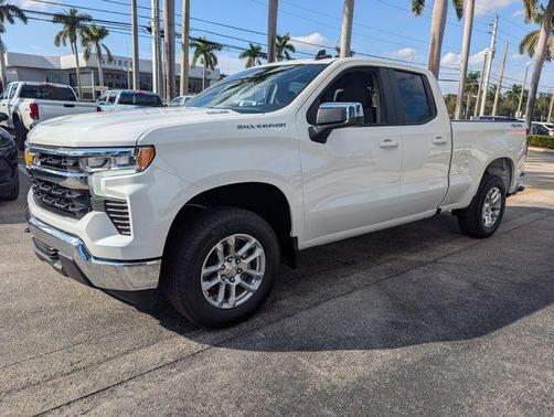 Summit White 2026 Chevrolet Silverado 1500 LT