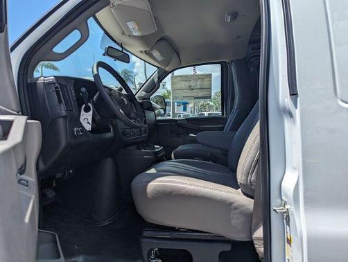 Summit White 2025 Chevrolet Express 2500 Work Van