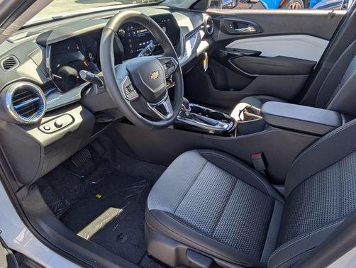 Summit White 2026 Chevrolet Trax LT