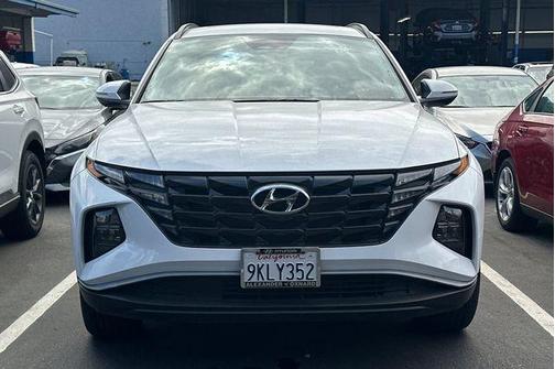 White Pearl 2024 Hyundai TUCSON SEL