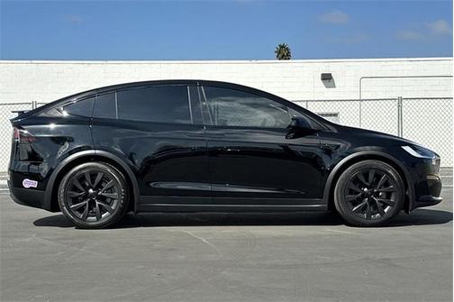 2023 Tesla Model X Base