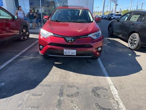 2018 Toyota RAV4 XLE