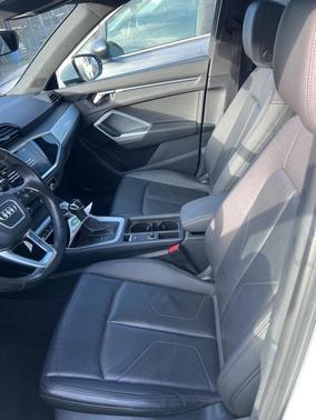 2021 Audi Q3 40 Premium