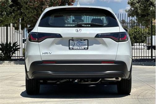 2025 Honda HR-V LX