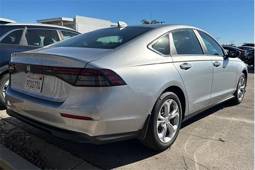 2025 Honda Accord LX