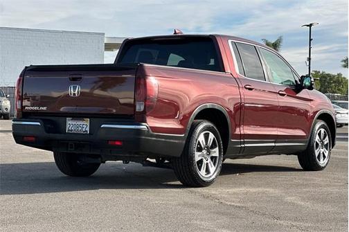 2017 Honda Ridgeline RTL-T