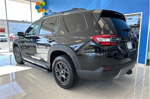 2025 Honda Pilot TrailSport