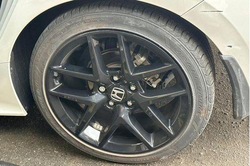 Platinum White Pearl 2024 Honda Civic Sport
