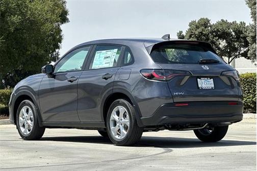 2025 Honda HR-V LX