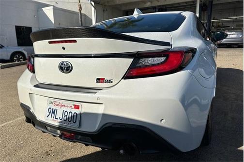 2024 Toyota GR86 Premium