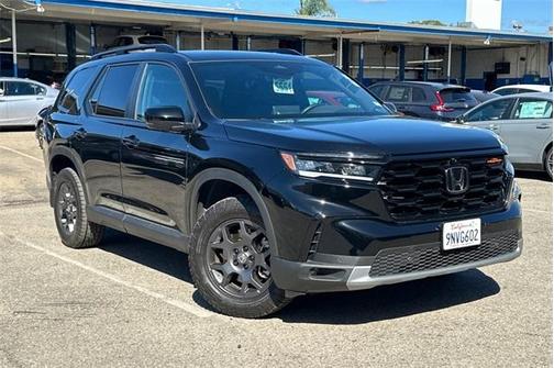2025 Honda Pilot TrailSport