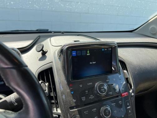 2012 Chevrolet Volt Base