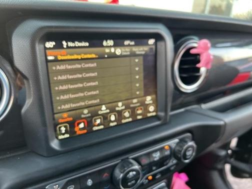 2022 Jeep Wrangler Unlimited Sahara Altitude