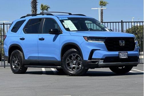 Blue 2024 Honda Pilot TrailSport