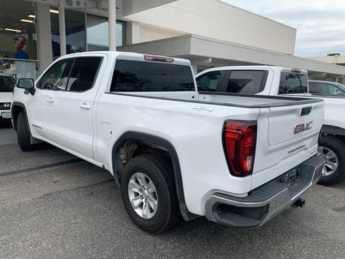 2023 GMC Sierra 1500 SLE