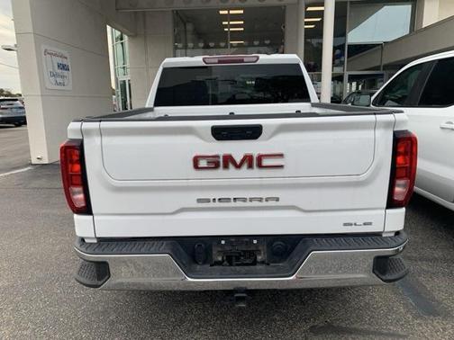 2023 GMC Sierra 1500 SLE