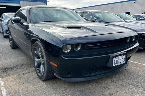 2015 Dodge Challenger SXT