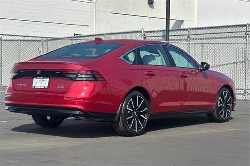 2025 Honda Accord Hybrid Touring
