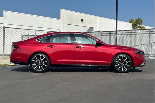 2025 Honda Accord Hybrid Touring