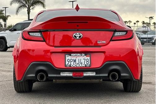 2024 Toyota GR86 Premium