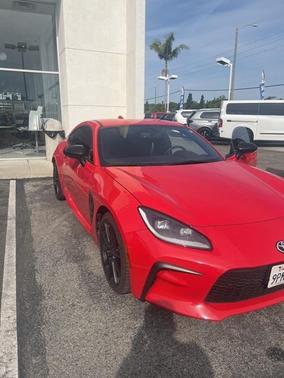 2024 Toyota GR86 Premium