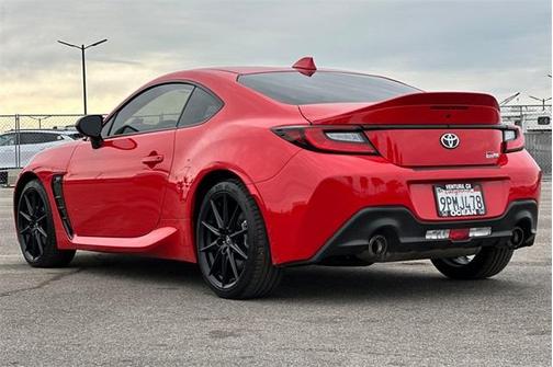 2024 Toyota GR86 Premium