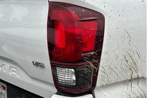 2018 Toyota Tacoma SR