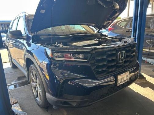 2024 Honda Pilot Sport