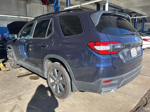 2024 Honda Pilot Sport