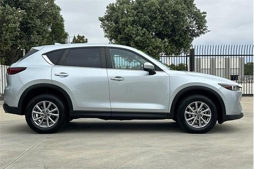2023 Mazda CX-5 Select