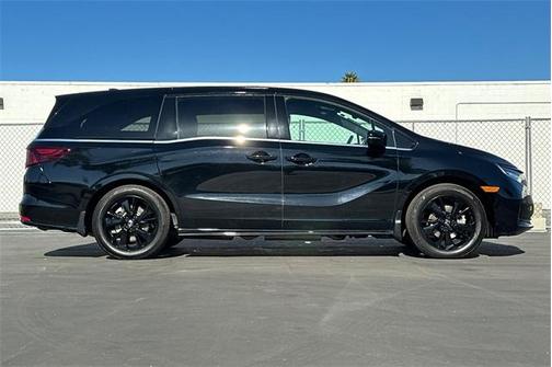 2024 Honda Odyssey Sport