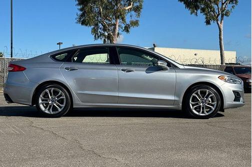 Silver Metallic 2020 Ford Fusion SEL