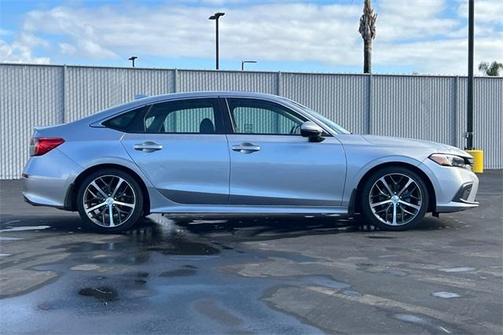 2022 Honda Civic Touring