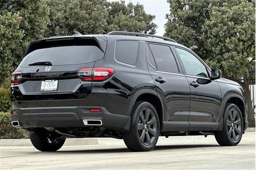 2025 Honda Pilot Sport