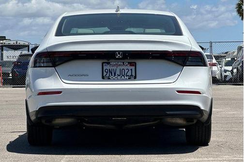 Platinum White Pearl 2024 Honda Accord EX