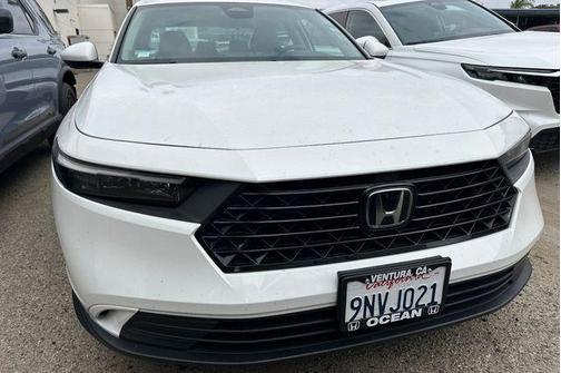 Platinum White Pearl 2024 Honda Accord EX
