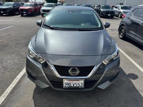 2021 Nissan Versa 1.6 SV