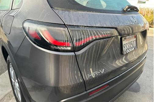 2025 Honda HR-V LX