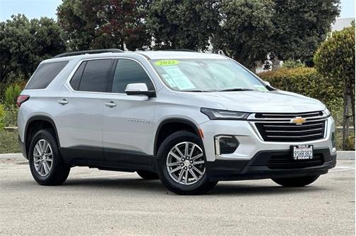 2022 Chevrolet Traverse LT Leather