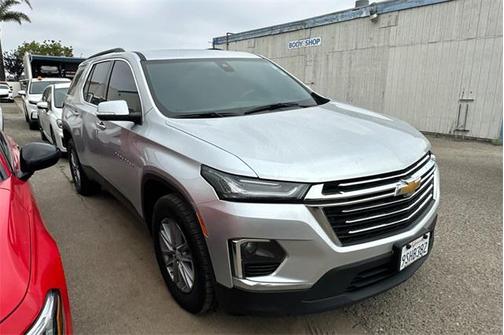 2022 Chevrolet Traverse LT Leather
