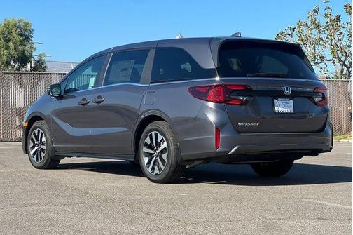 Modern Steel Metallic 2026 Honda Odyssey EX-L