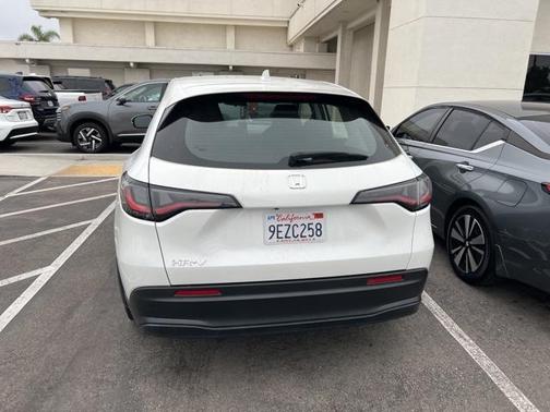 2023 Honda HR-V LX