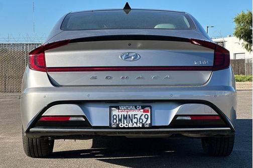 2021 Hyundai SONATA Hybrid Limited