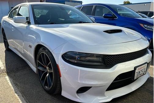 2016 Dodge Charger R/T Scat Pack