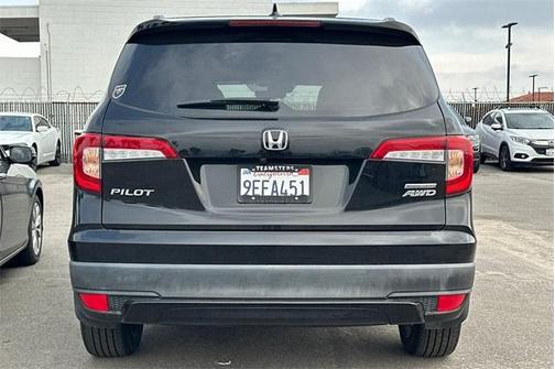 2022 Honda Pilot Special Edition