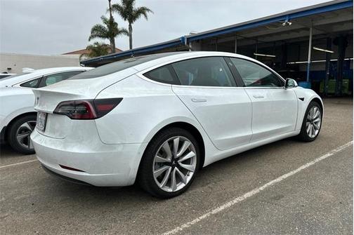 2019 Tesla Model 3 Standard Range Plus