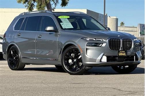 2023 BMW X7 xDrive40i